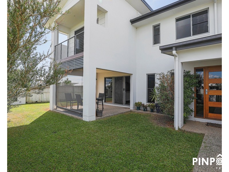 9 Surrey Court, Ooralea QLD 4740