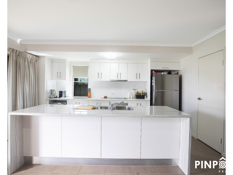 9 Surrey Court, Ooralea QLD 4740