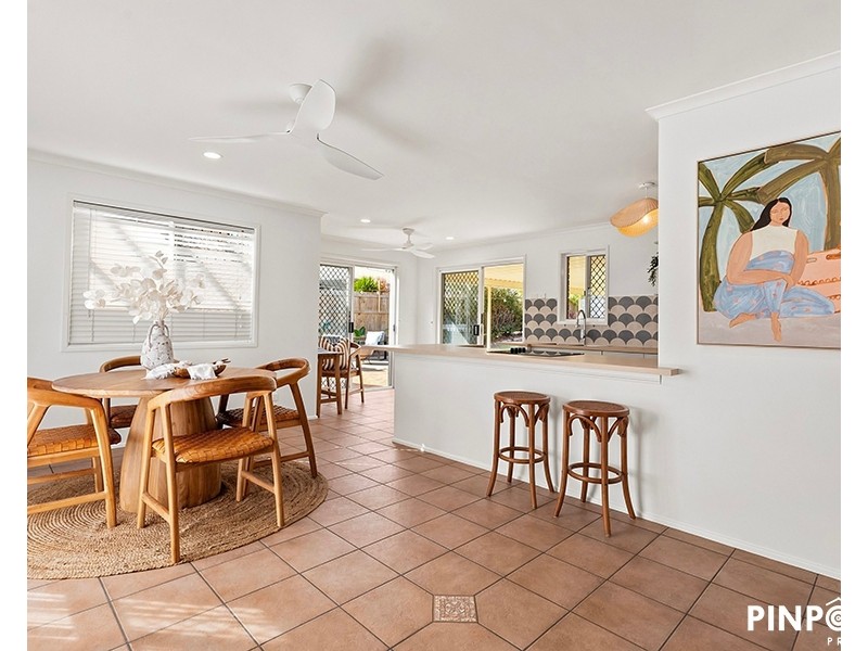 3 Border Street, Glenella QLD 4740