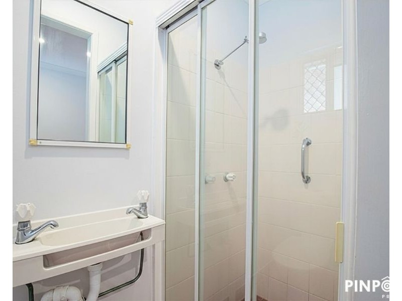 3 Border Street, Glenella QLD 4740
