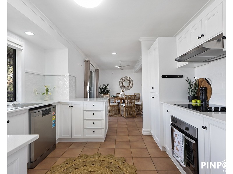 14 Nathan Court, Beaconsfield QLD 4740