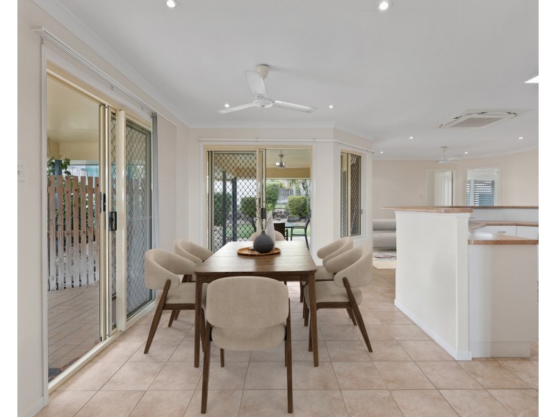 27 Kirkconell Street, Beaconsfield QLD 4740