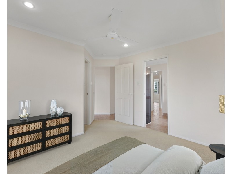 27 Kirkconell Street, Beaconsfield QLD 4740