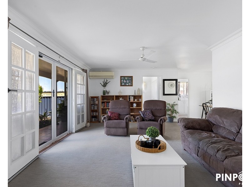 1 Christopher Court, Eimeo QLD 4740
