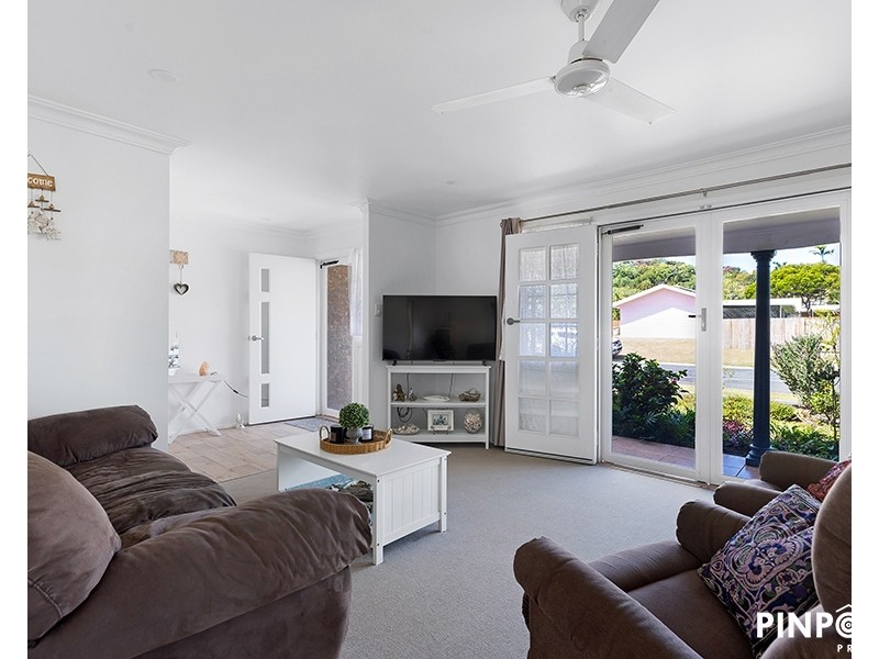 1 Christopher Court, Eimeo QLD 4740