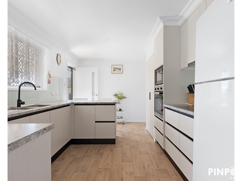 1 Christopher Court, Eimeo QLD 4740