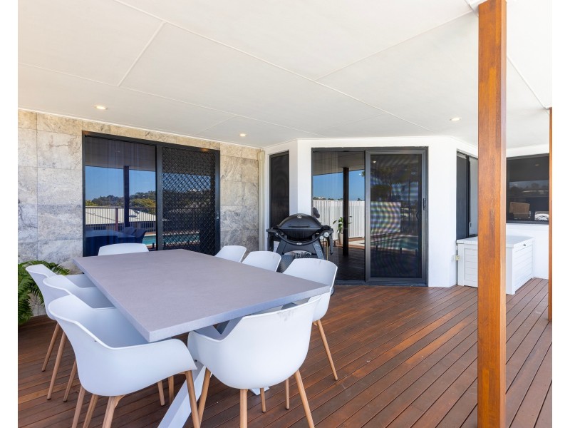 23 Mulcahy Crescent, Eimeo QLD 4740