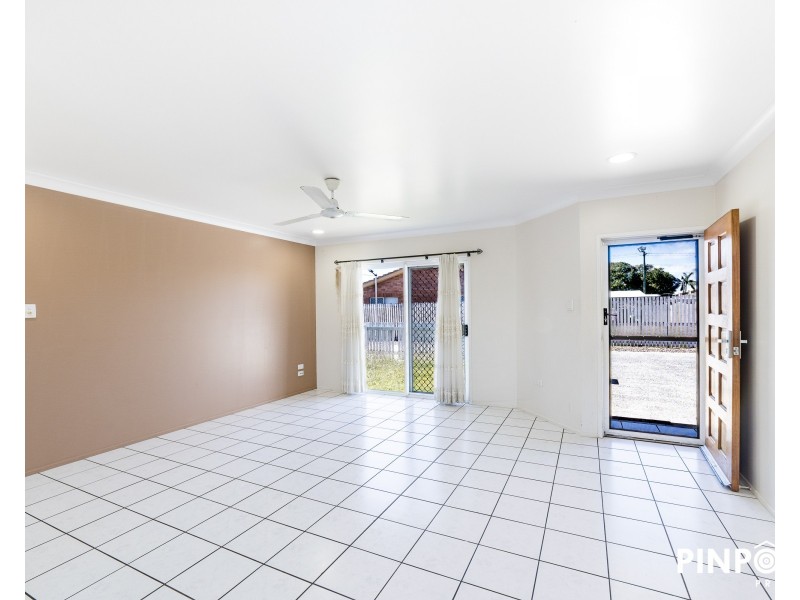 2/211 Evan Street, South Mackay QLD 4740