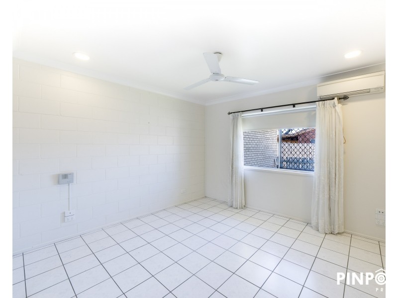 2/211 Evan Street, South Mackay QLD 4740
