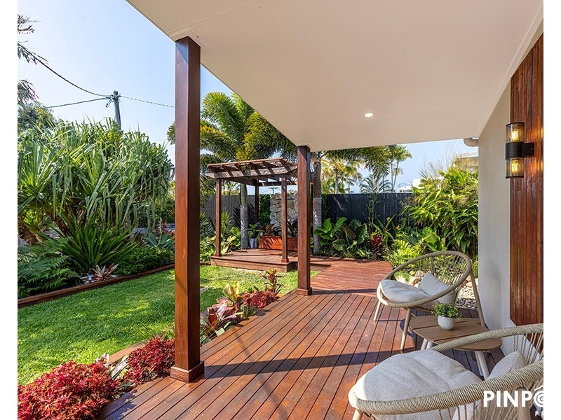 18 Coral Drive, Blacks Beach QLD 4740