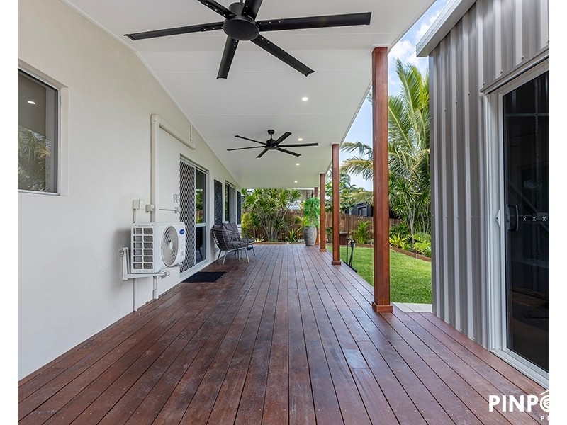 18 Coral Drive, Blacks Beach QLD 4740