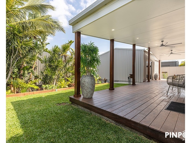 18 Coral Drive, Blacks Beach QLD 4740