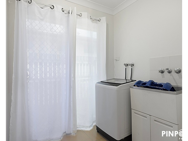 1 Hangan Street, Bucasia QLD 4750