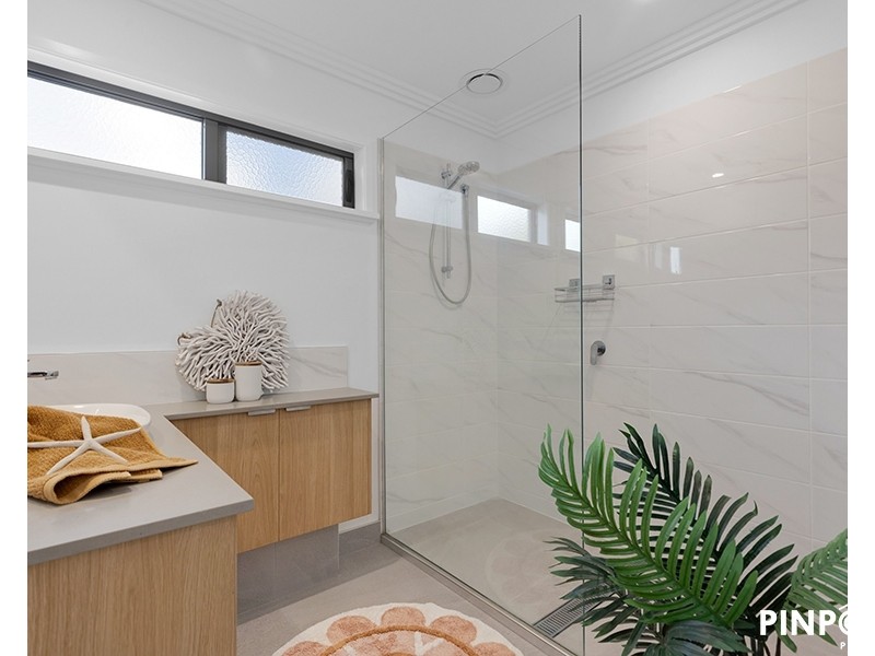 20 Retreat Way, Shoal Point QLD 4750
