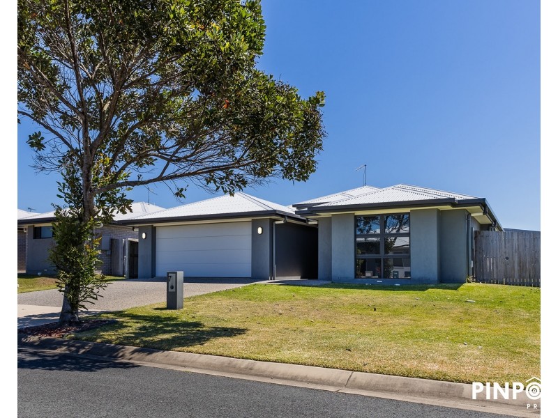 7 Devereux Street, Rural View QLD 4740