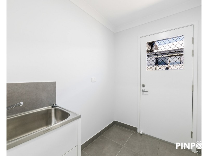 7 Devereux Street, Rural View QLD 4740