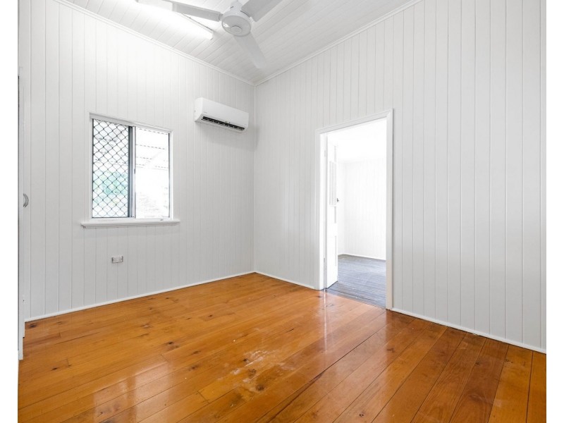 24 Hucker Street, Mackay QLD 4740