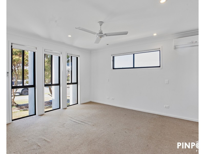 70 Montgomery Street, Rural View QLD 4740
