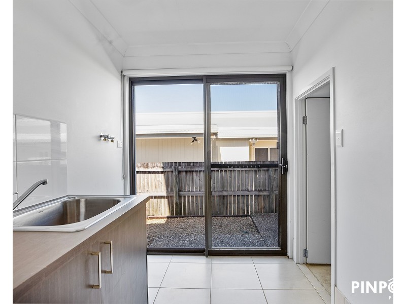 70 Montgomery Street, Rural View QLD 4740