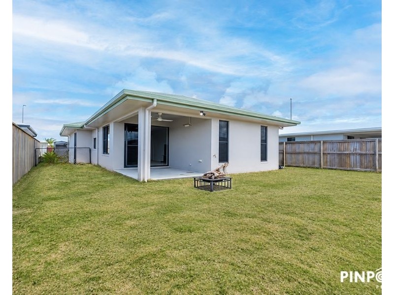 27 Drayton Street, Beaconsfield QLD 4740