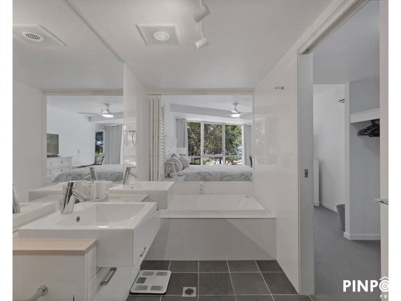 201/2 Nelson Street, Mackay QLD 4740