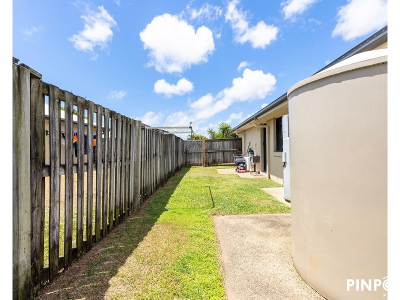 2/30 Coogee Terrace, Blacks Beach QLD 4740