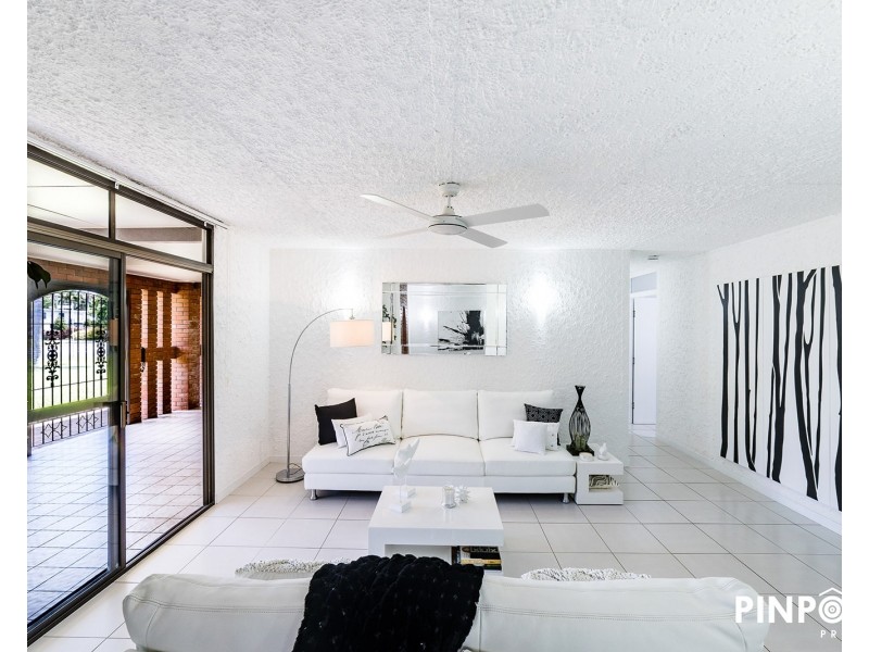 6 Bernborough Avenue, Ooralea QLD 4740