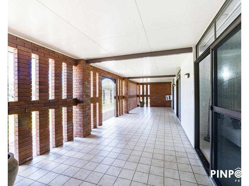 6 Bernborough Avenue, Ooralea QLD 4740
