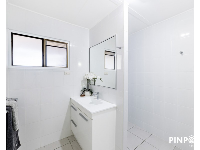 6 Bernborough Avenue, Ooralea QLD 4740