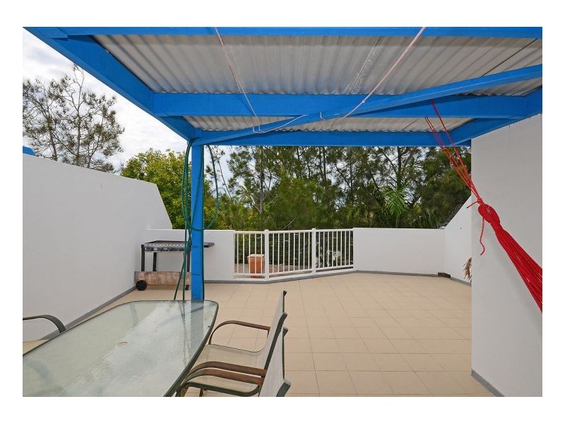 16/407 Esplanade, Torquay QLD 4655