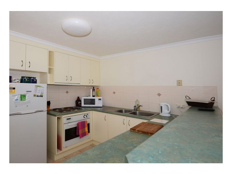 16/407 Esplanade, Torquay QLD 4655