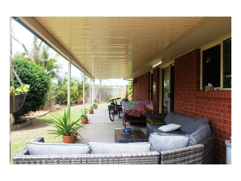 98 Nissen Street, Urraween QLD 4655