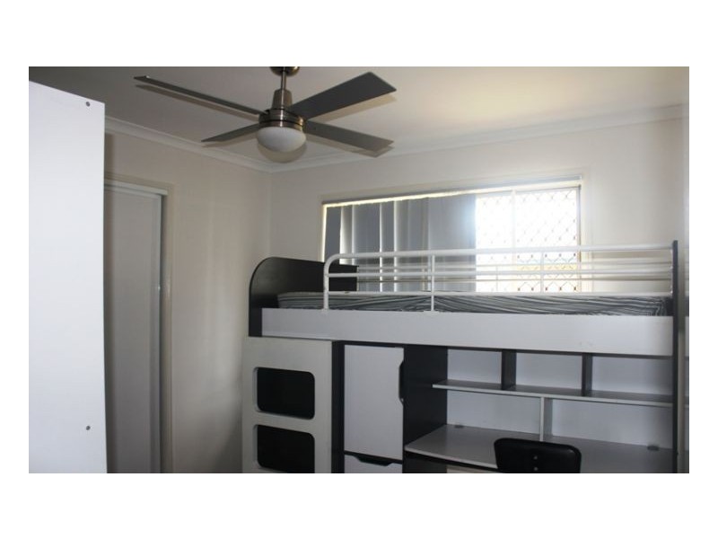 98 Nissen Street, Urraween QLD 4655