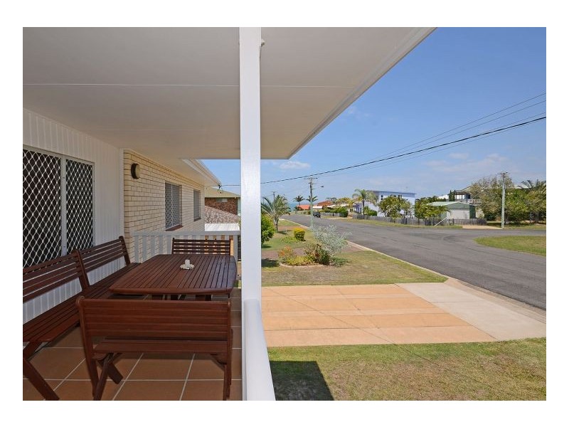 17 Aplin Street, Point Vernon QLD 4655