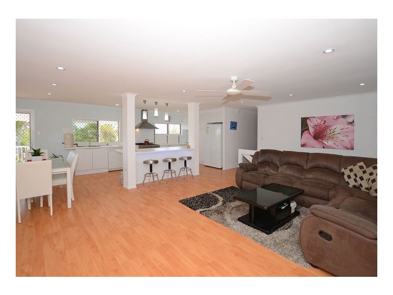 17 Aplin Street, Point Vernon QLD 4655