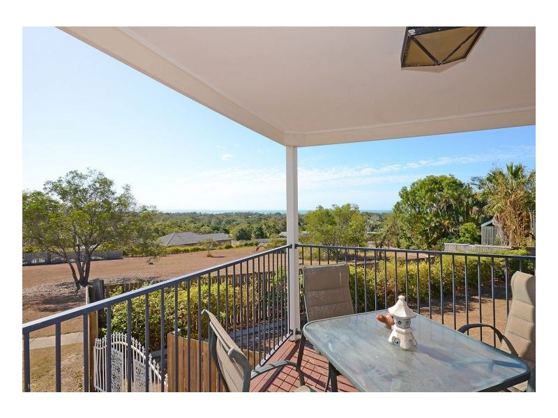 6 Deeds Crt, Dundowran Beach QLD 4655