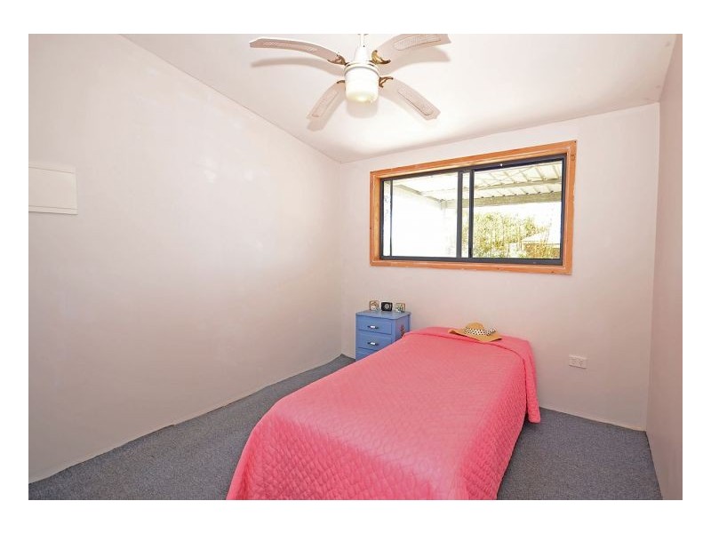 6 Deeds Crt, Dundowran Beach QLD 4655