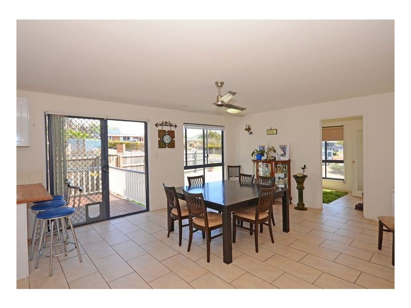 6 Deeds Crt, Dundowran Beach QLD 4655
