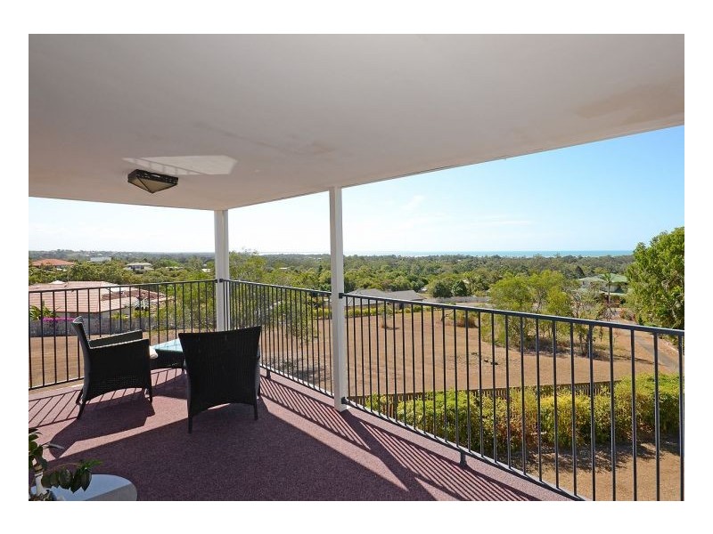 6 Deeds Crt, Dundowran Beach QLD 4655