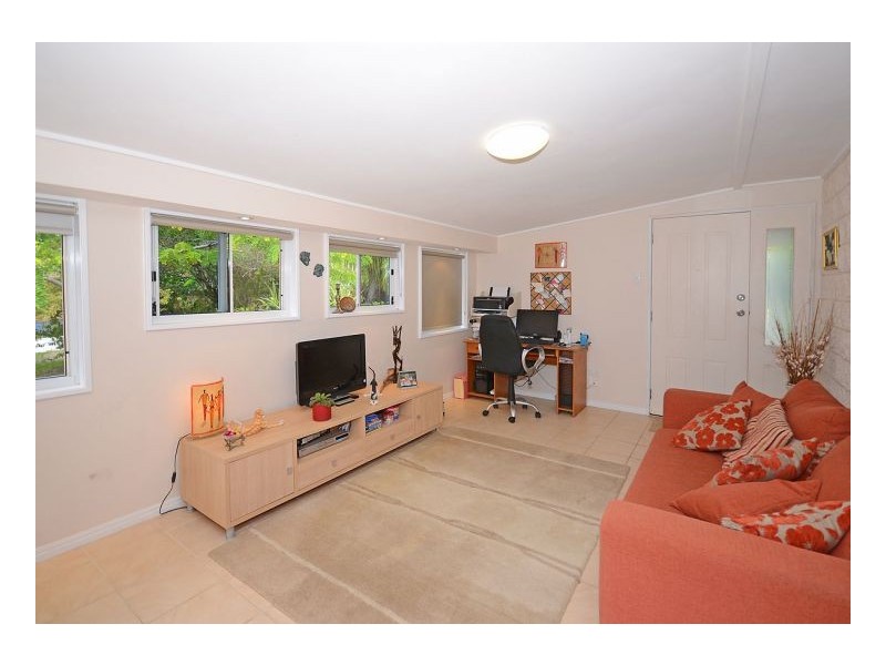 18 Byron Street, Scarness QLD 4655