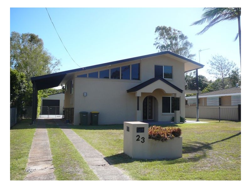 23 Brighton Street, Point Vernon QLD 4655