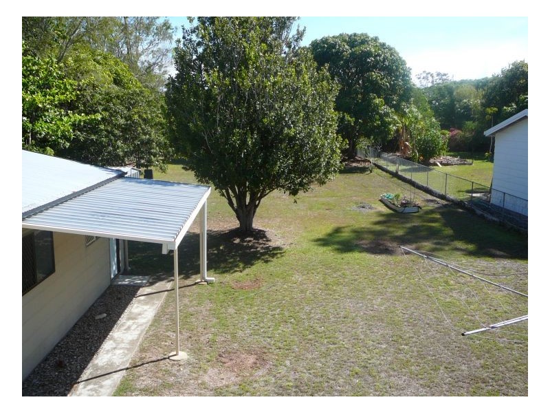 23 Brighton Street, Point Vernon QLD 4655