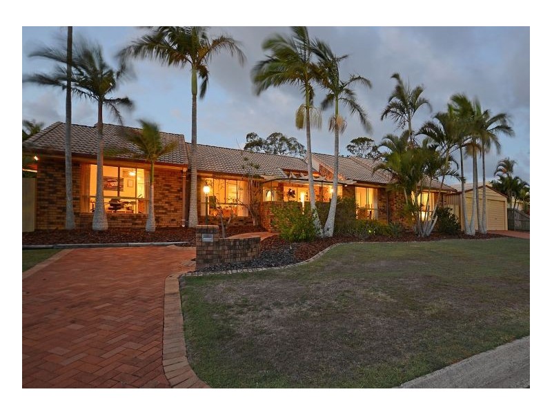 7 Bergin Court, Torquay QLD 4655