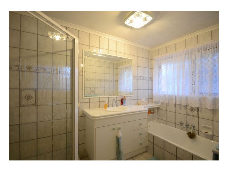 7 Bergin Court, Torquay QLD 4655