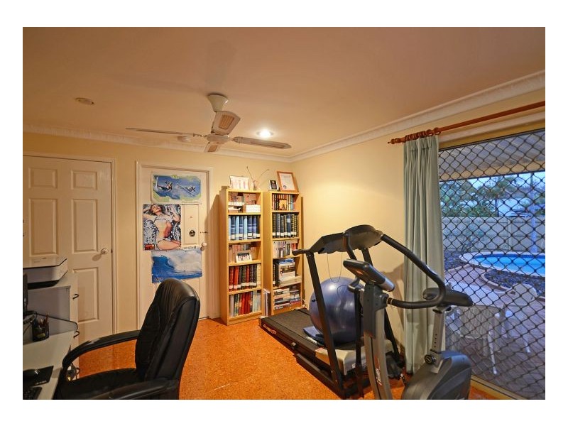 7 Bergin Court, Torquay QLD 4655