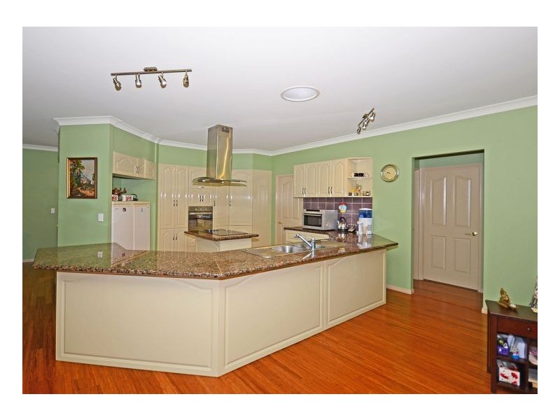 21 Rosedale Drive, Wondunna QLD 4655