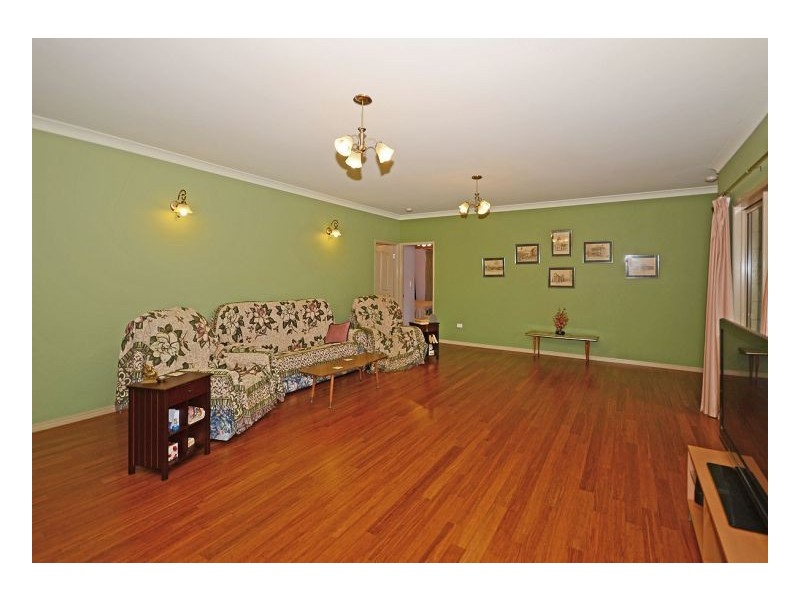 21 Rosedale Drive, Wondunna QLD 4655