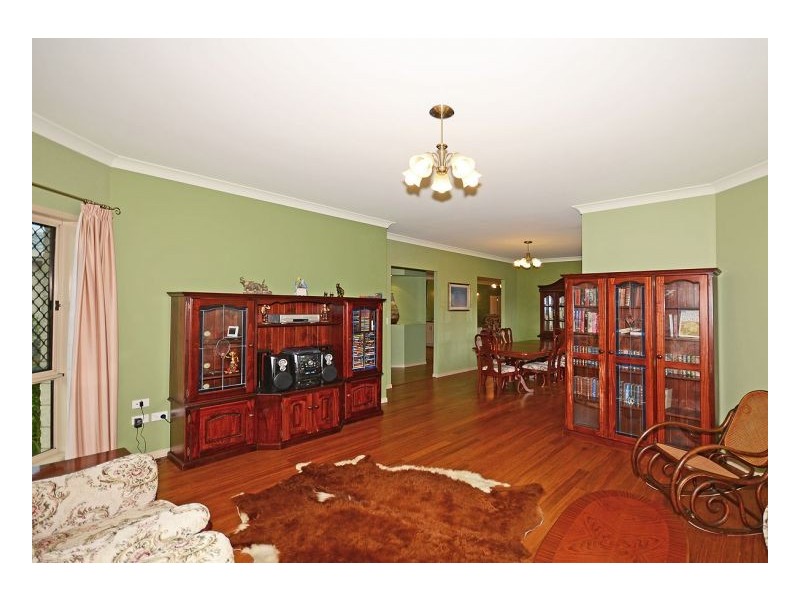 21 Rosedale Drive, Wondunna QLD 4655