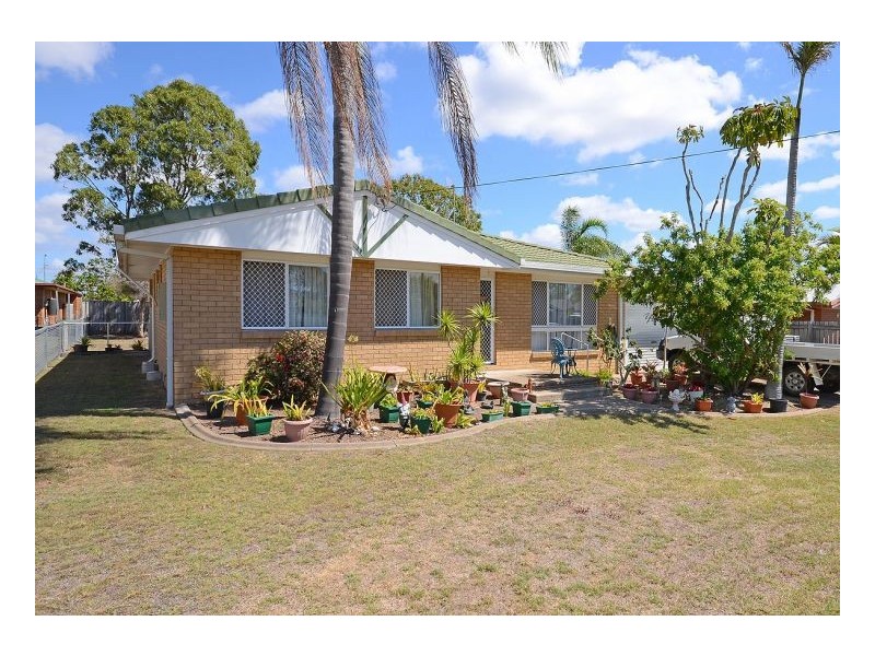 11 White Street, Point Vernon QLD 4655