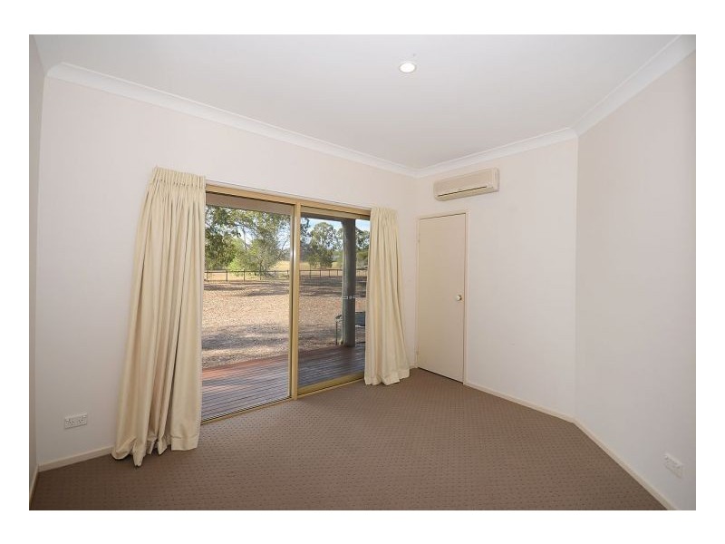 71 Barallen Close, Booral QLD 4655
